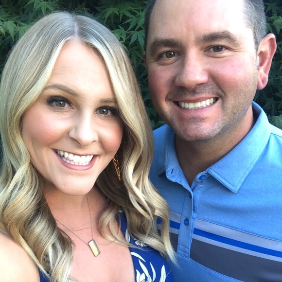 Meet your Seller/Buyer, Kassandra - Picture 4 of 8